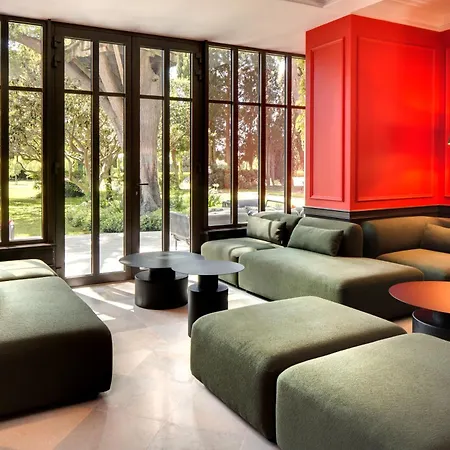 Domaine De La Jasso, Demeure De Grand Luxe Au Pied De La Cite De Carcassonne, Piscines Et Parc Animalier *