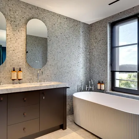 Domaine De La Jasso, Demeure De Grand Luxe Au Pied De La Cite De Carcassonne, Piscines Et Parc Animalier * قرقشونه