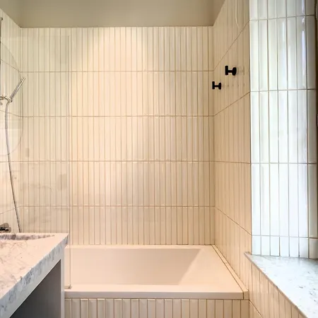 Domaine De La Jasso, Demeure De Grand Luxe Au Pied De La Cite De Carcassonne, Piscines Et Parc Animalier *