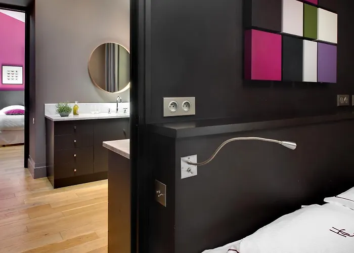 Holiday home Domaine De La Jasso, Demeure De Grand Luxe Au Pied De La Cite De Carcassonne, Piscines Et Parc Animalier *