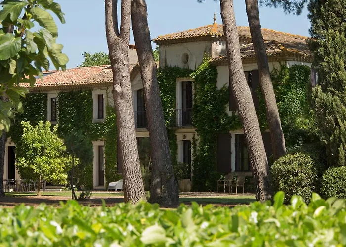 Domaine De La Jasso, Demeure De Grand Luxe Au Pied De La Cite De Carcassonne, Piscines Et Parc Animalier *