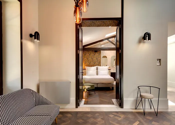 Holiday home Domaine De La Jasso, Demeure De Grand Luxe Au Pied De La Cite De Carcassonne, Piscines Et Parc Animalier *