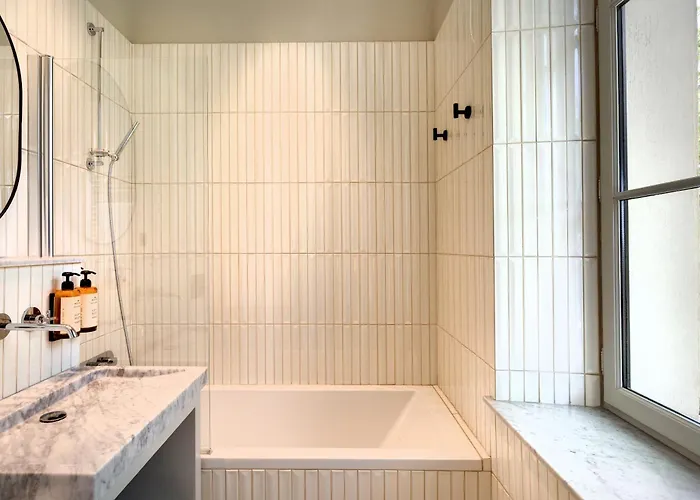 Domaine De La Jasso, Demeure De Grand Luxe Au Pied De La Cite De Carcassonne, Piscines Et Parc Animalier *