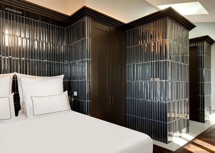 Domaine De La Jasso, Demeure De Grand Luxe Au Pied De La Cite De Carcassonne, Piscines Et Parc Animalier Carcassonne