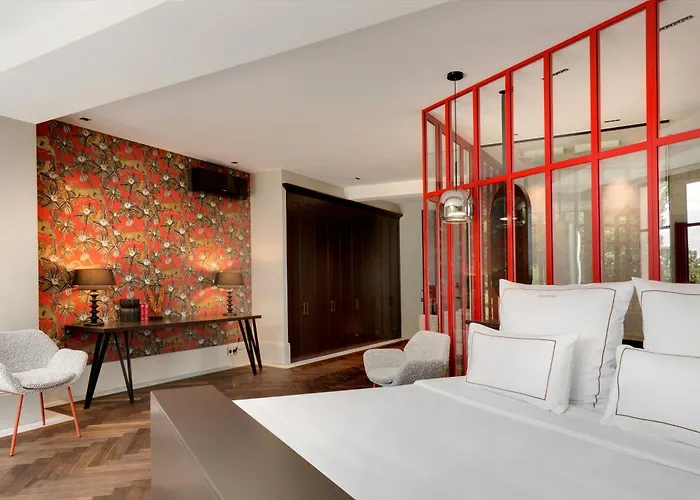 Domaine De La Jasso, Demeure De Grand Luxe Au Pied De La Cite De Carcassonne, Piscines Et Parc Animalier * Carcassonne