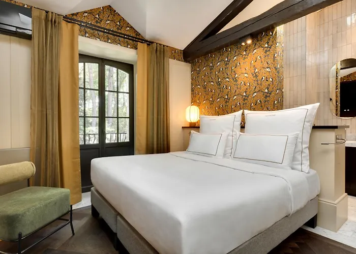 Domaine De La Jasso, Demeure De Grand Luxe Au Pied De La Cite De Carcassonne, Piscines Et Parc Animalier * Carcassonne